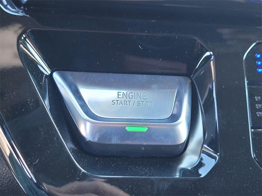 new 2025 GMC Sierra 3500 car, priced at $95,136