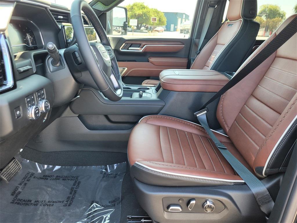 new 2025 GMC Sierra 3500 car, priced at $95,136