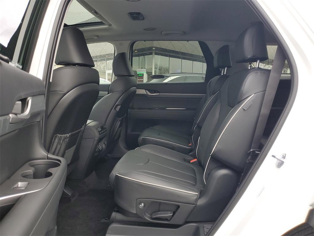 new 2025 Hyundai Palisade car, priced at $45,933