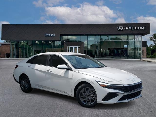 new 2024 Hyundai Elantra car, priced at $25,198