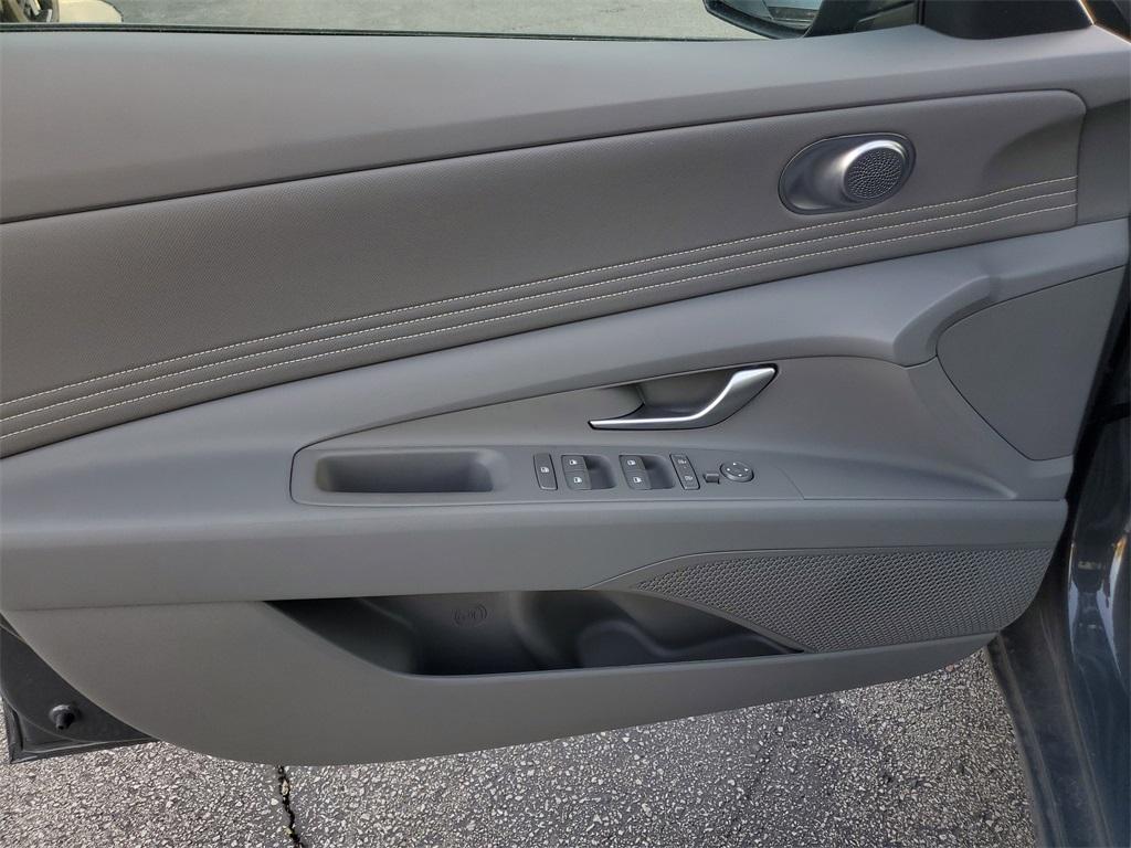new 2025 Hyundai Elantra car, priced at $26,939