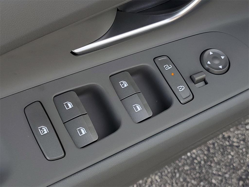 new 2025 Hyundai Elantra car, priced at $26,939