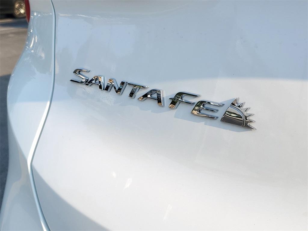 used 2022 Hyundai Santa Fe car, priced at $31,995