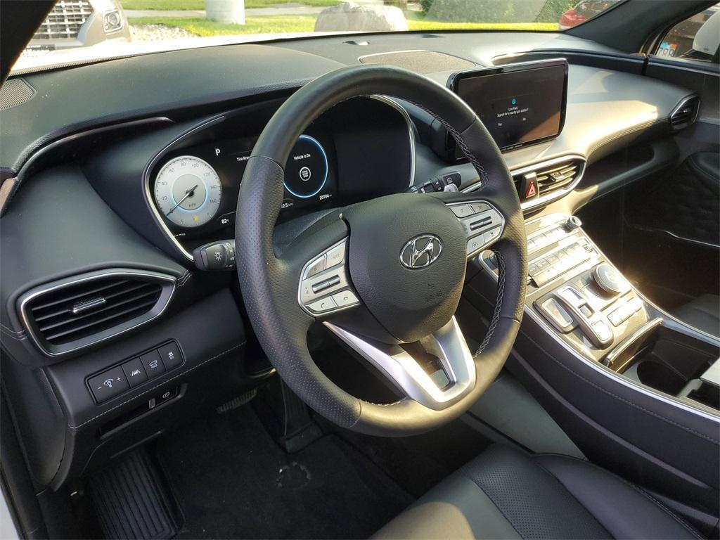 used 2022 Hyundai Santa Fe car, priced at $31,995