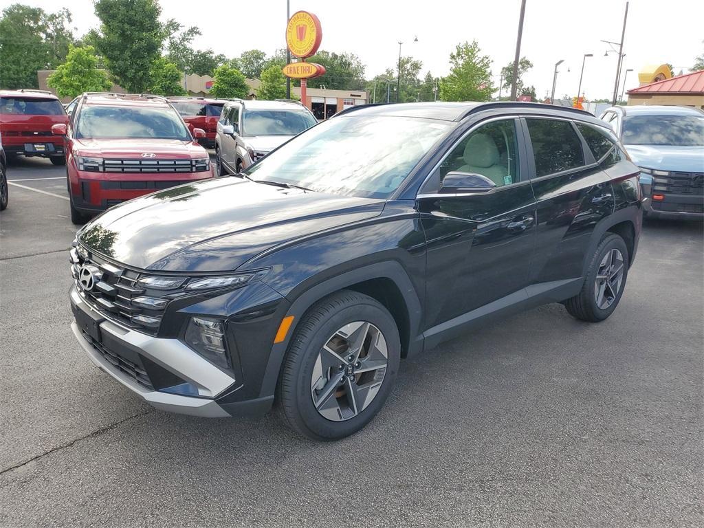 new 2025 Hyundai Tucson car, priced at $32,104