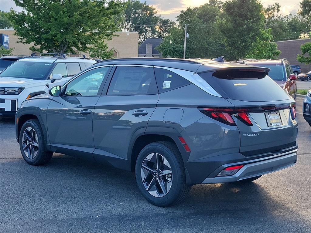 new 2025 Hyundai Tucson car, priced at $33,427