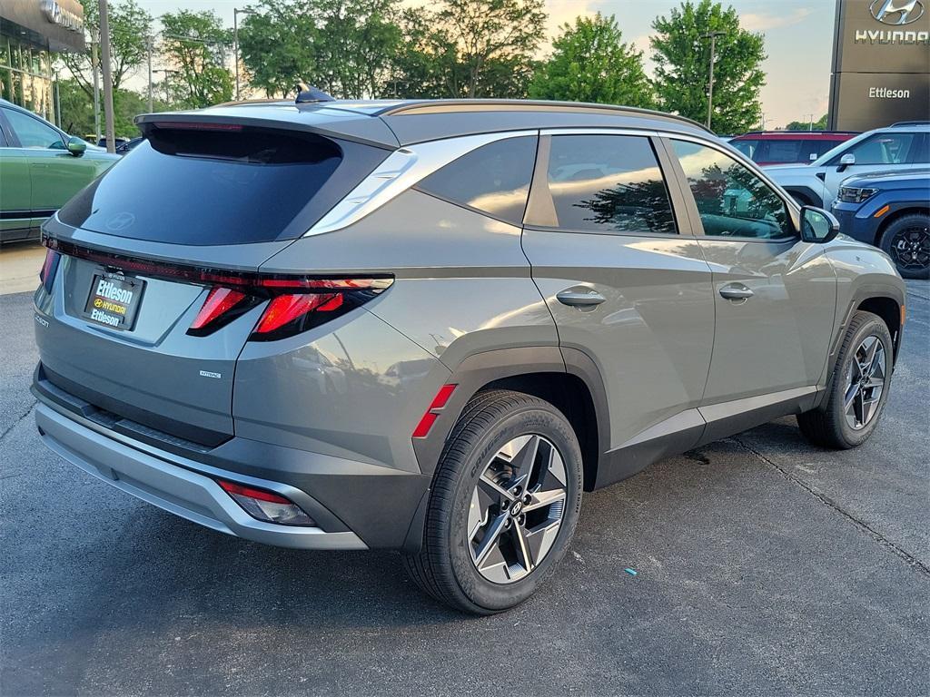 new 2025 Hyundai Tucson car, priced at $33,427