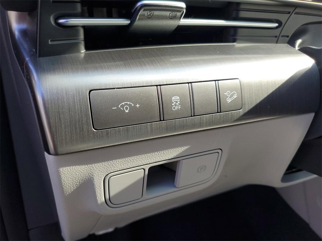 used 2025 Hyundai Kona car, priced at $25,995