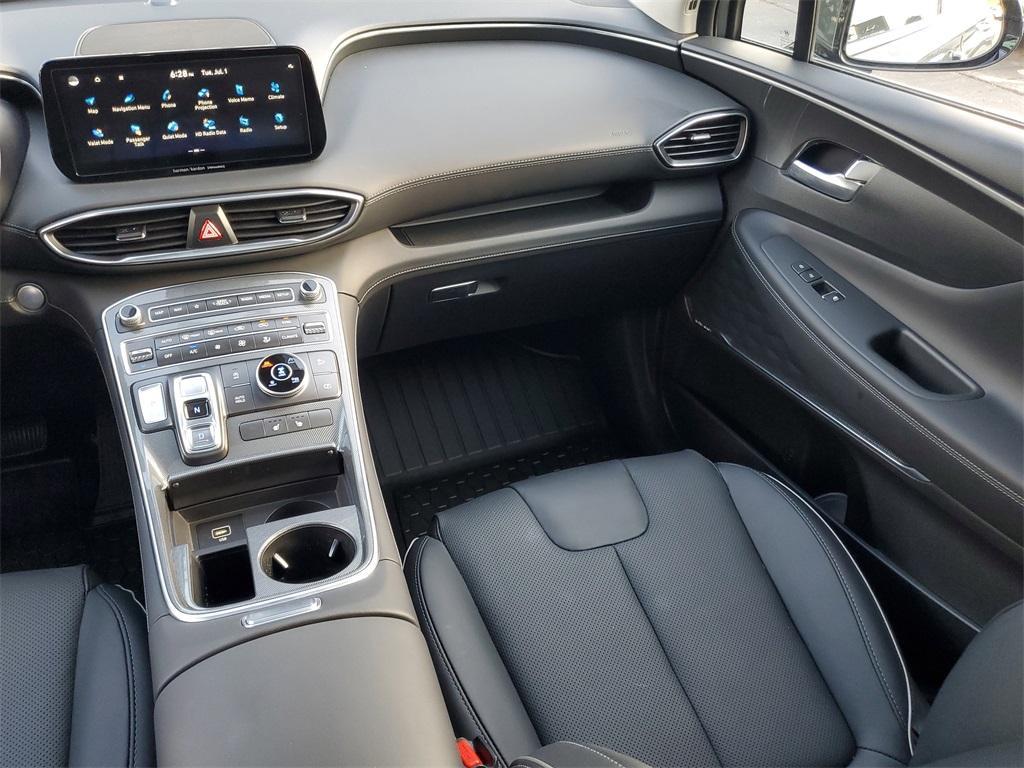 used 2022 Hyundai Santa Fe car, priced at $29,995