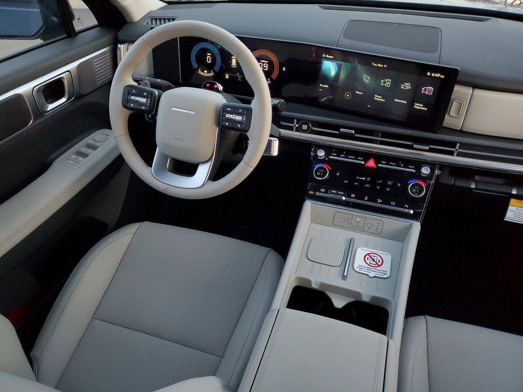 new 2025 Hyundai Santa Fe car, priced at $40,750