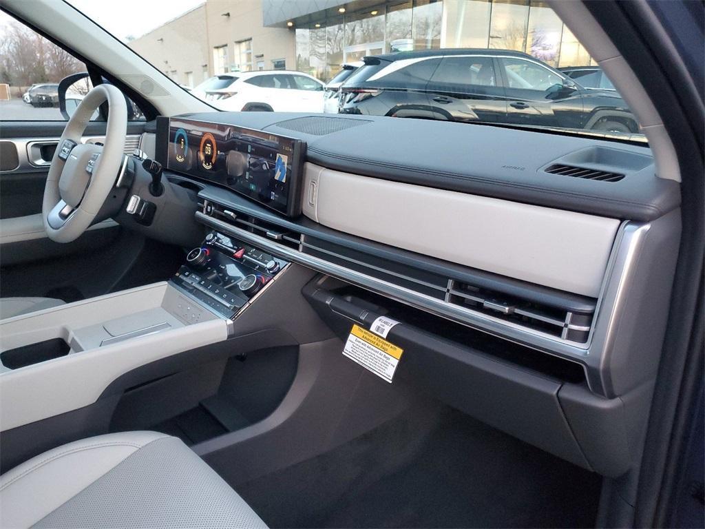 new 2025 Hyundai Santa Fe car, priced at $39,558