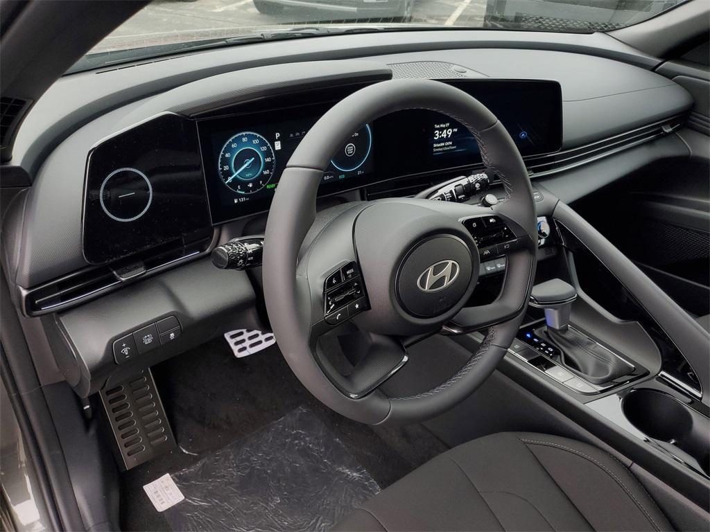 new 2025 Hyundai ELANTRA HEV car, priced at $28,734