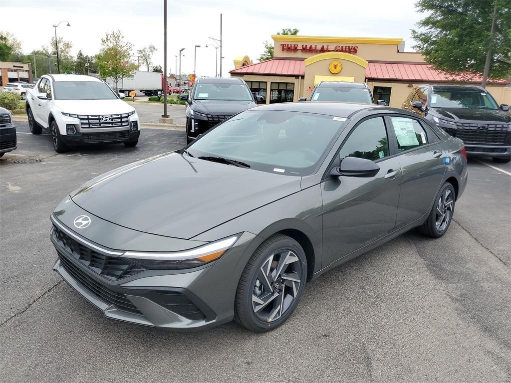 new 2025 Hyundai ELANTRA HEV car, priced at $28,734