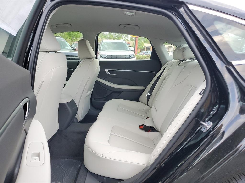 new 2025 Hyundai Sonata car, priced at $30,322