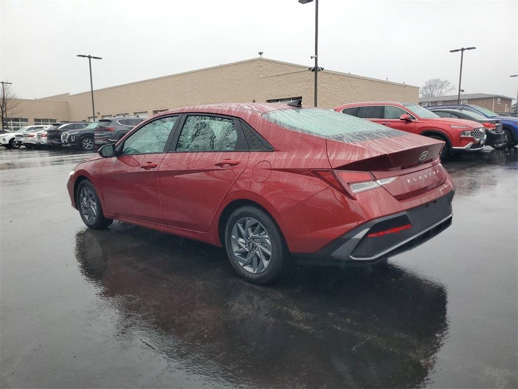 new 2024 Hyundai Elantra car, priced at $24,539