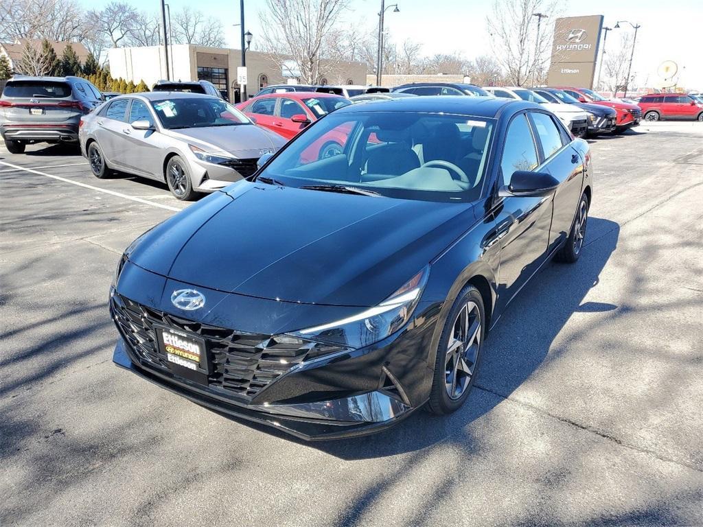 used 2022 Hyundai Elantra car, priced at $19,491