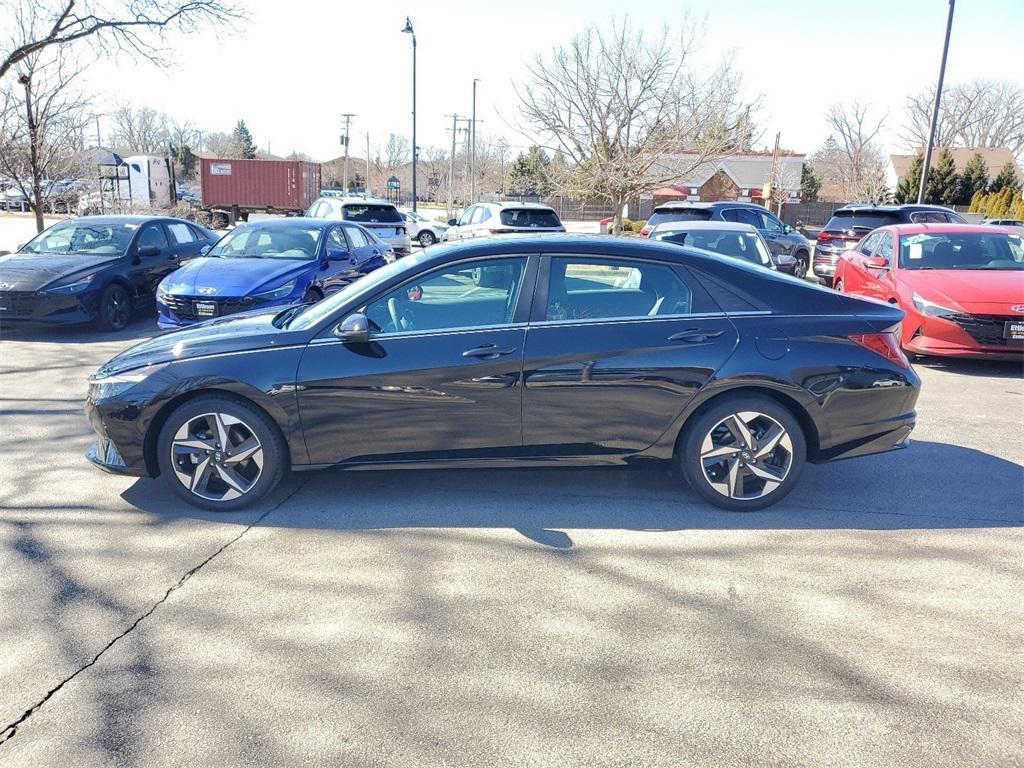 used 2022 Hyundai Elantra car, priced at $19,491