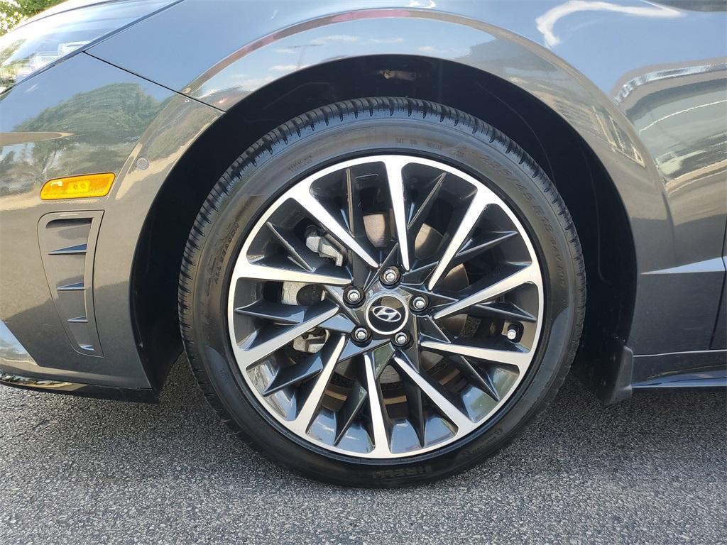 used 2022 Hyundai Sonata car, priced at $26,995