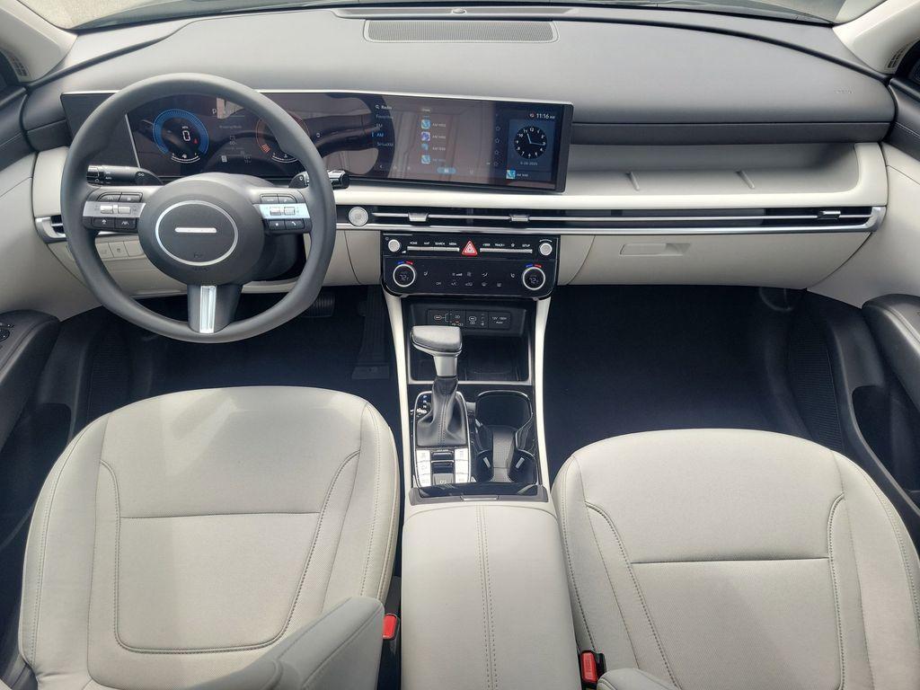 new 2025 Hyundai Tucson car, priced at $34,135