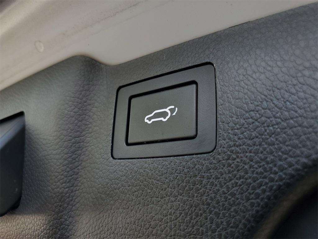 used 2015 Hyundai Santa Fe Sport car, priced at $14,995