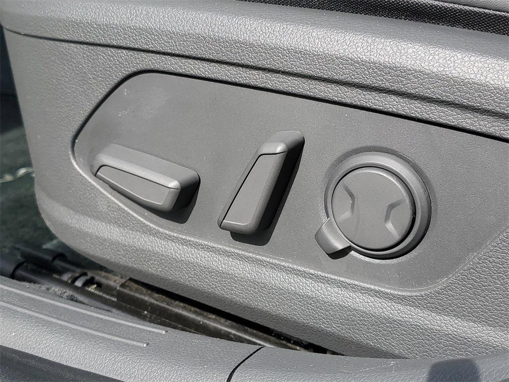 used 2022 Hyundai Sonata car, priced at $25,995