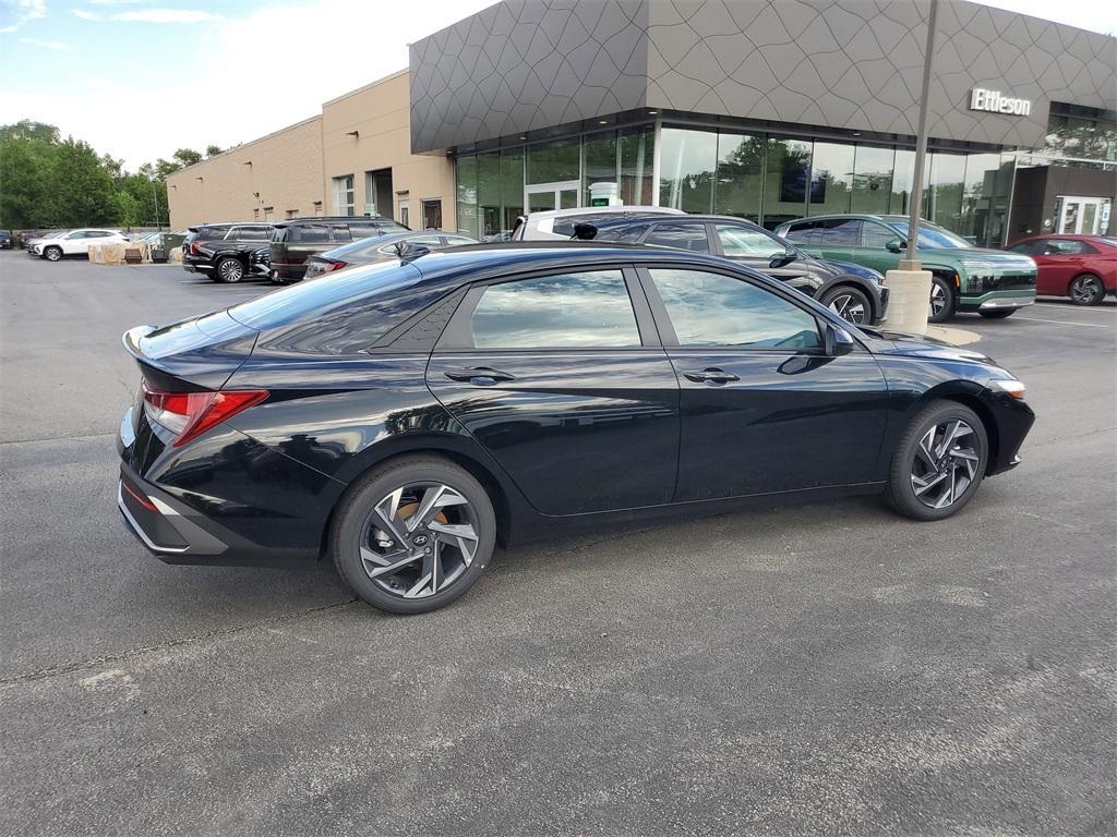 new 2025 Hyundai Elantra car, priced at $24,464