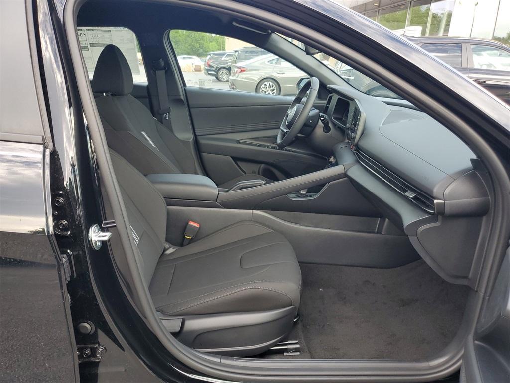 new 2025 Hyundai Elantra car, priced at $24,464