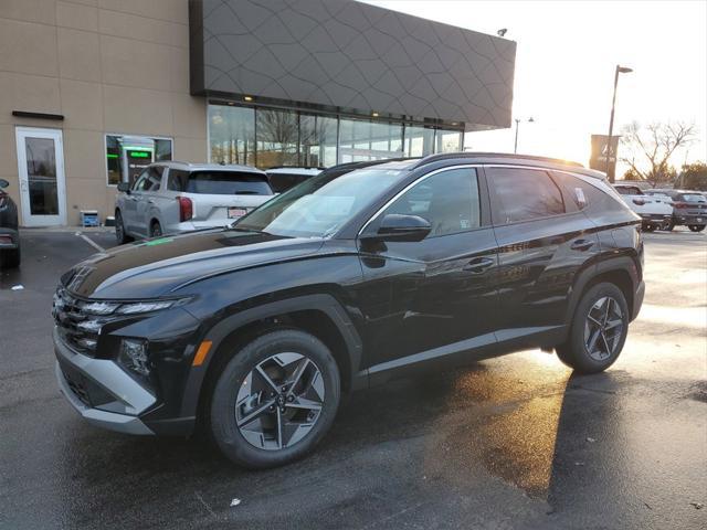 new 2025 Hyundai Tucson Hybrid car, priced at $37,507