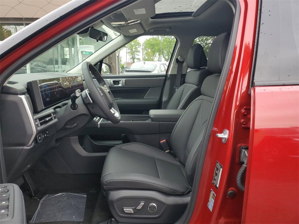 new 2025 Hyundai Santa Fe car, priced at $42,366