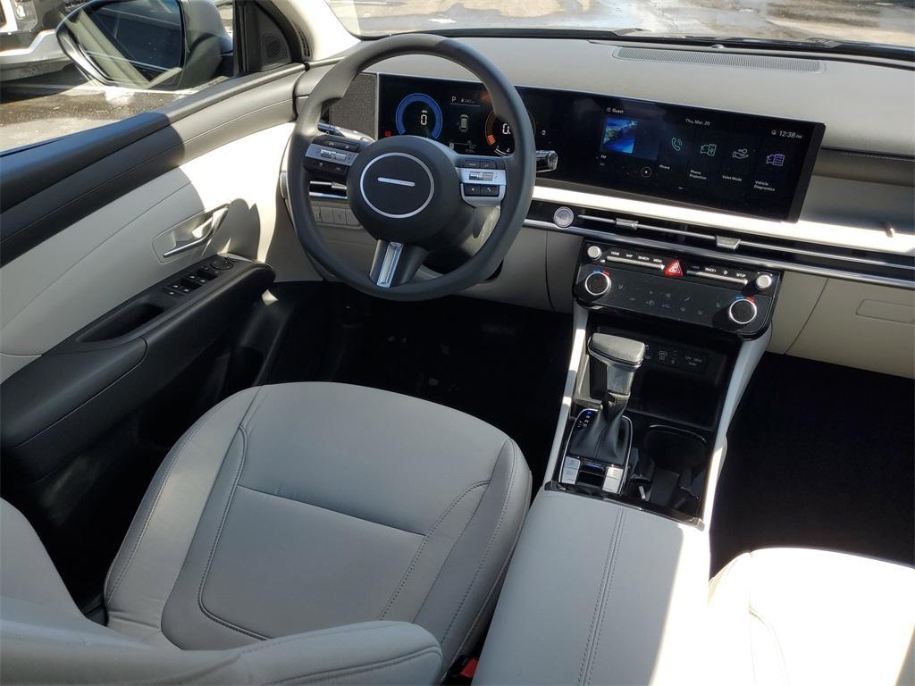 new 2025 Hyundai Tucson car, priced at $32,998