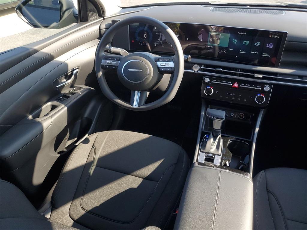 new 2025 Hyundai Tucson car, priced at $33,613