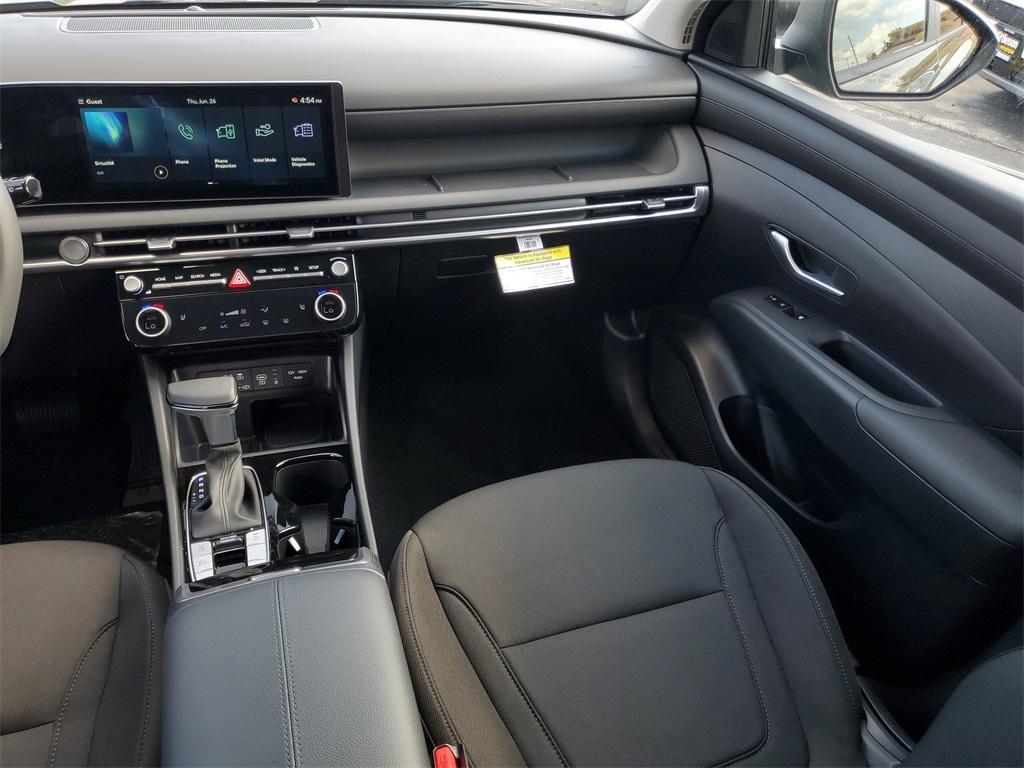 new 2025 Hyundai Tucson car, priced at $33,613