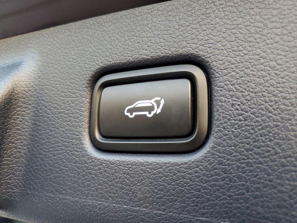 used 2024 Hyundai Palisade car, priced at $39,995
