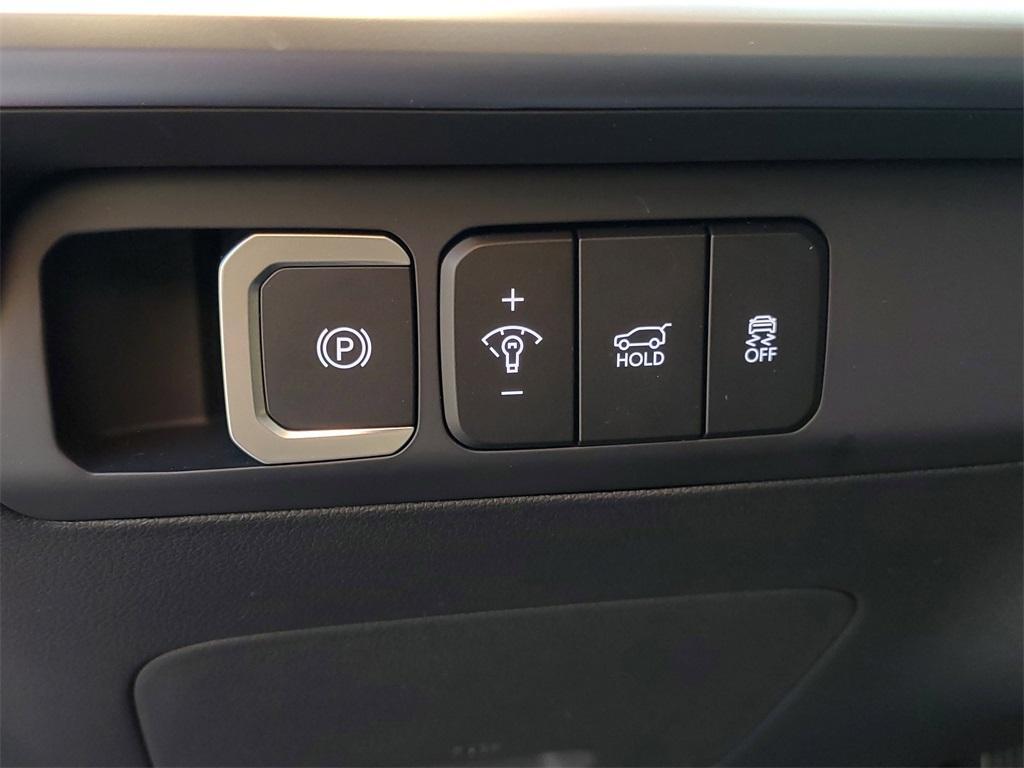 new 2025 Hyundai Santa Fe car, priced at $40,261