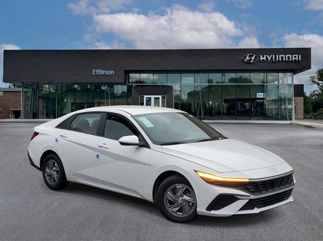 new 2025 Hyundai Elantra car, priced at $23,693