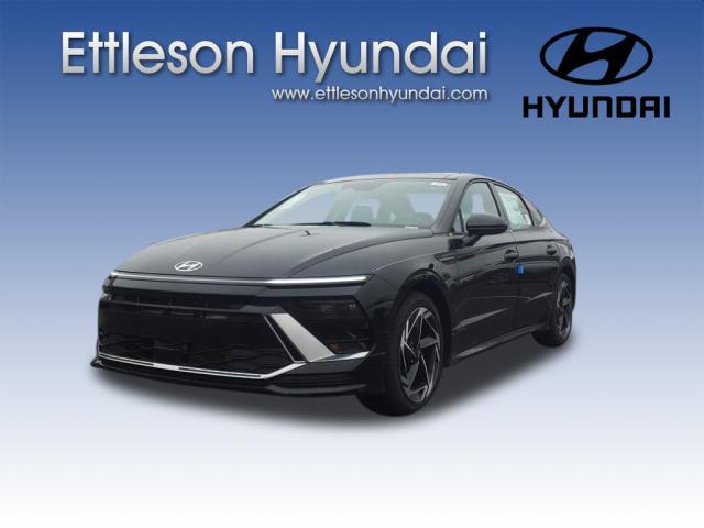 new 2024 Hyundai Sonata car, priced at $32,230