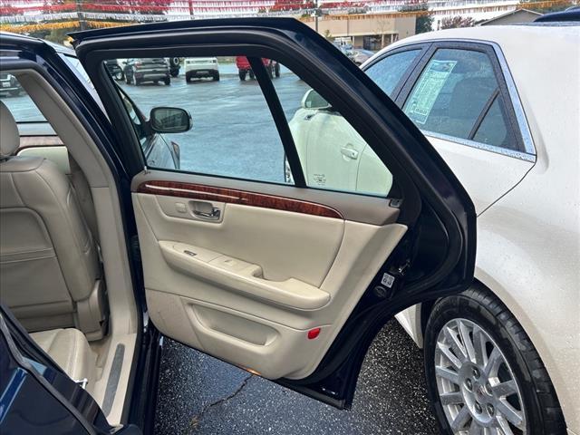 used 2006 Cadillac DTS car, priced at $8,987