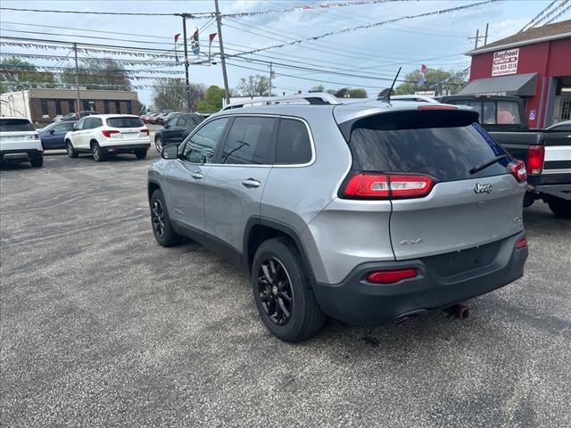 used 2015 Jeep Cherokee car, priced at $13,987