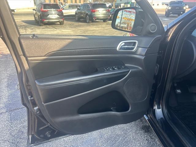 used 2015 Jeep Grand Cherokee car, priced at $14,987