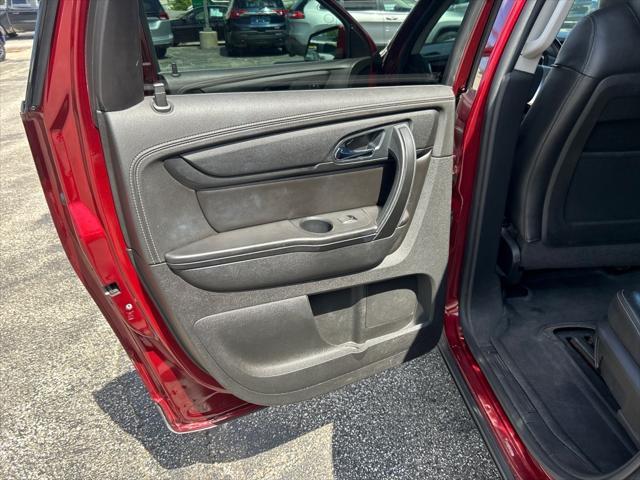 used 2017 Chevrolet Traverse car, priced at $13,987