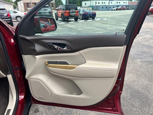 used 2018 GMC Acadia car, priced at $17,987