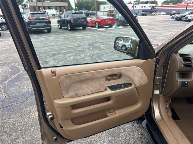 used 2004 Honda CR-V car, priced at $3,500