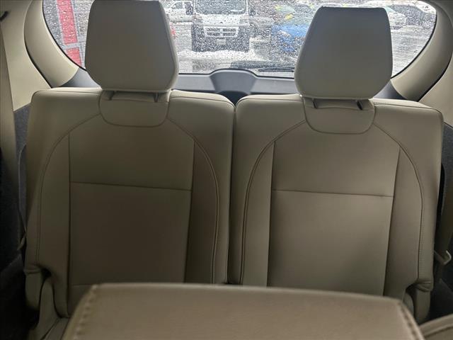 used 2016 Acura MDX car, priced at $15,987