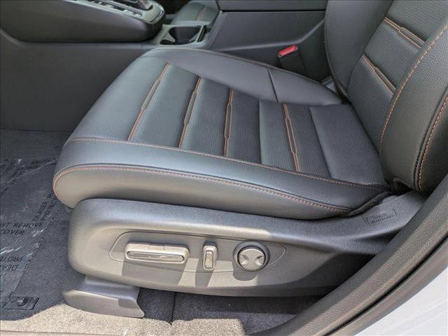 new 2025 Honda CR-V Hybrid car, priced at $38,710