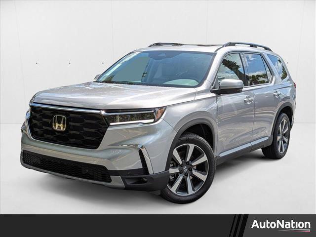 new 2025 Honda Pilot car, priced at $47,528