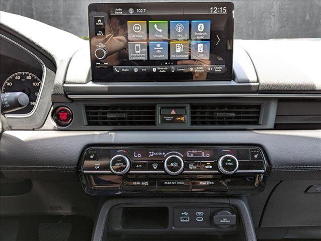 new 2025 Honda Pilot car, priced at $43,615