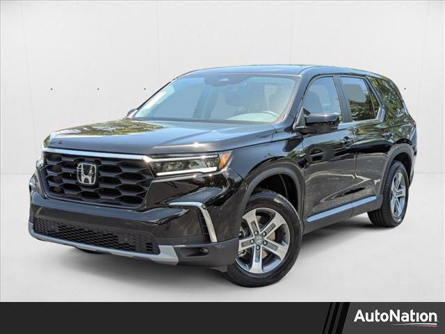 new 2025 Honda Pilot car, priced at $43,615
