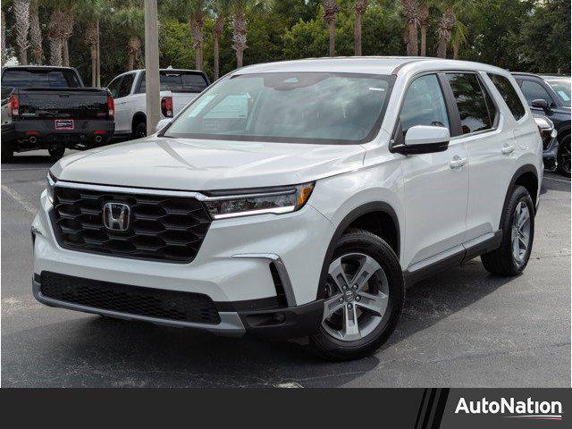new 2025 Honda Pilot car, priced at $42,990