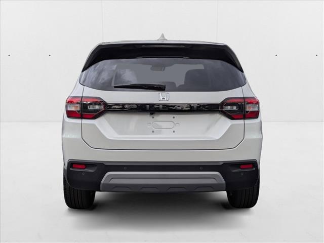 new 2025 Honda Pilot car, priced at $42,990