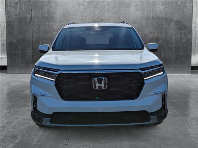 new 2025 Honda Pilot car, priced at $50,353